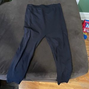 Soft black Capri maternity leggings